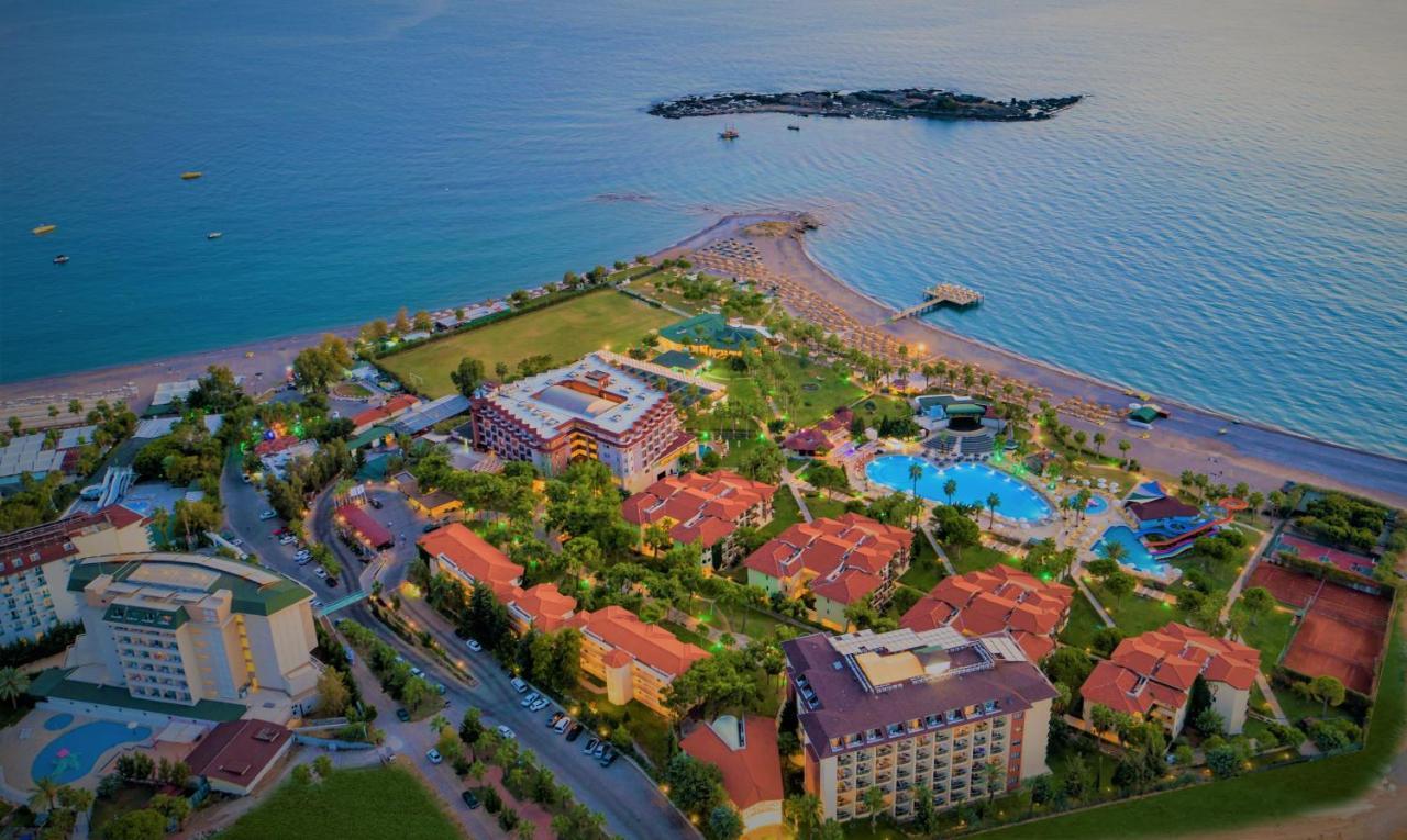 Justiniano Club Park Conti Hotel โอคูร์จาลาร์ ภายนอก รูปภาพ