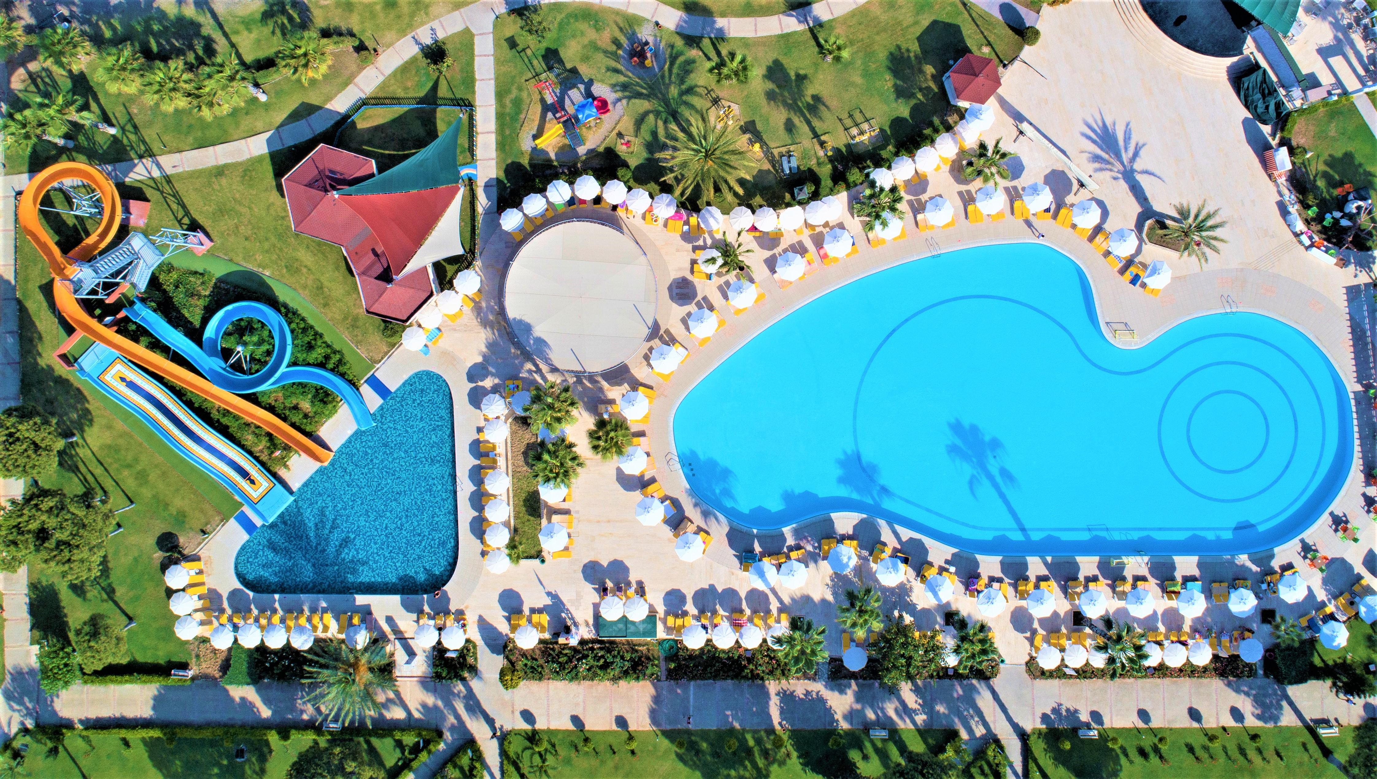 Justiniano Club Park Conti Hotel โอคูร์จาลาร์ ภายนอก รูปภาพ