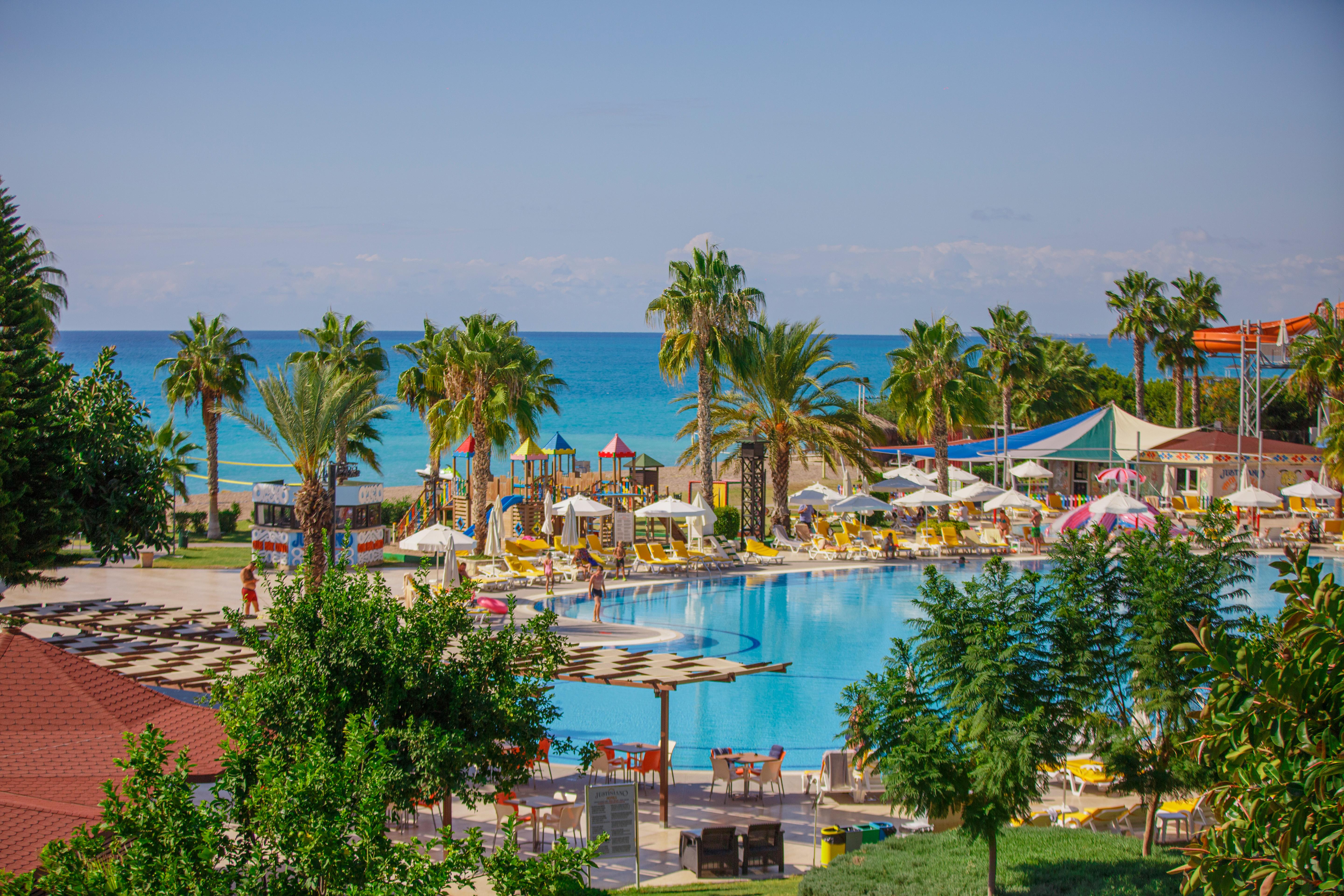 Justiniano Club Park Conti Hotel โอคูร์จาลาร์ ภายนอก รูปภาพ