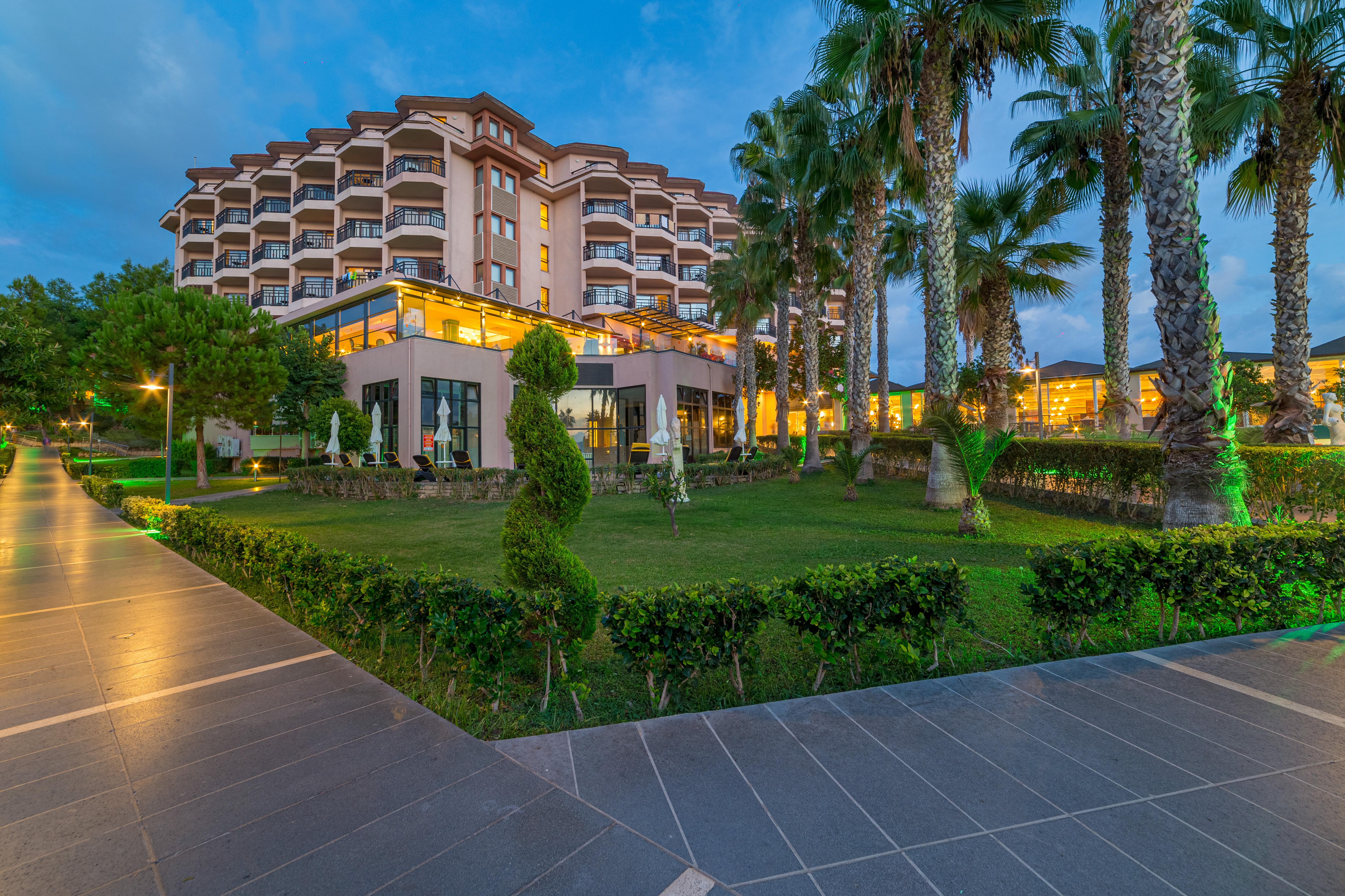 Justiniano Club Park Conti Hotel โอคูร์จาลาร์ ภายนอก รูปภาพ