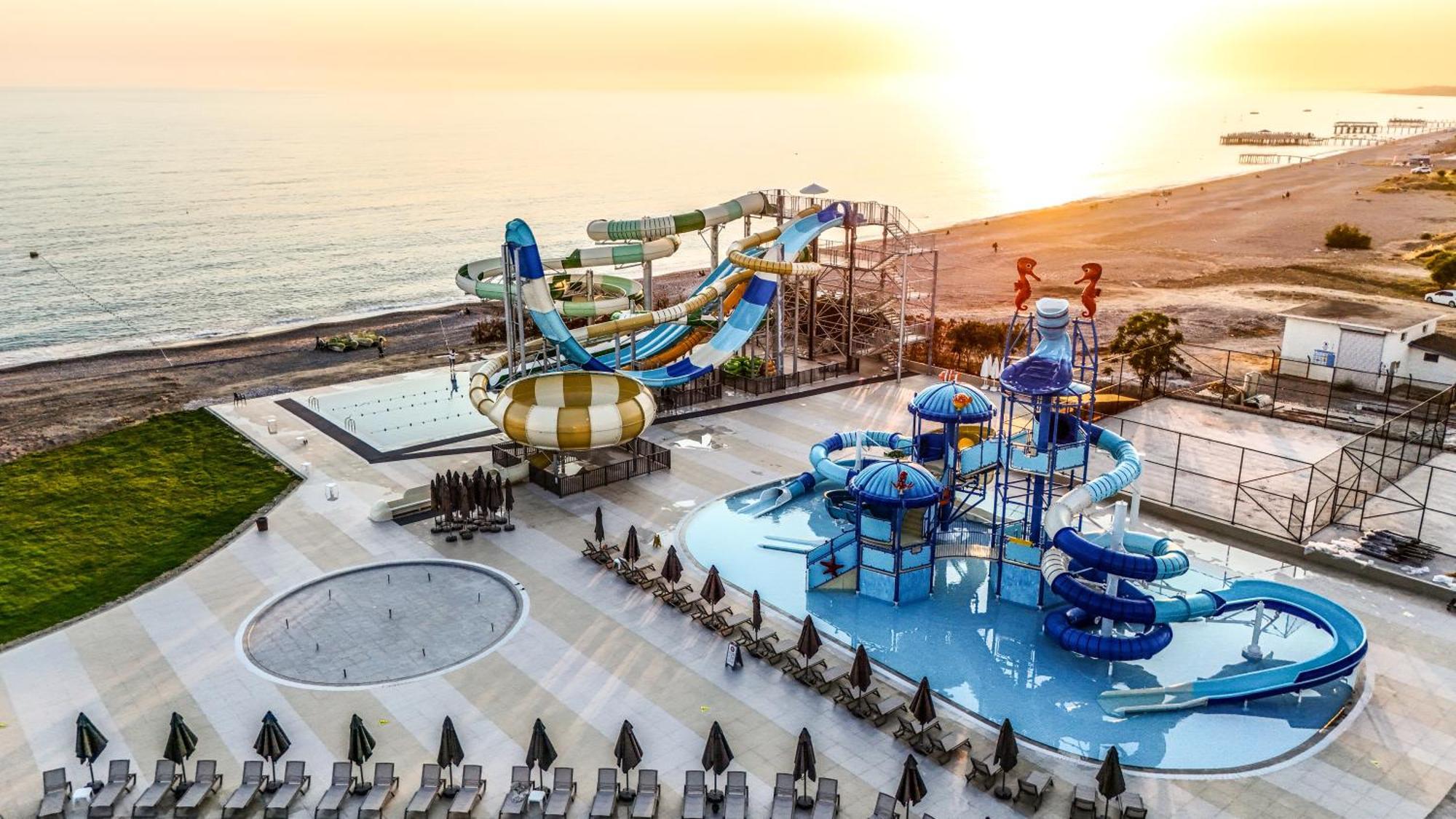 Justiniano Club Park Conti Hotel โอคูร์จาลาร์ ภายนอก รูปภาพ
